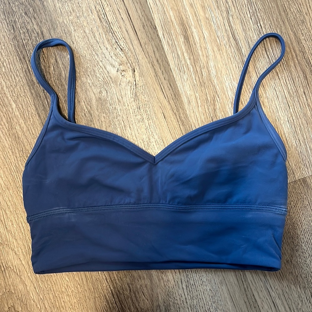 Brand new wot lululemon bra, dark blue